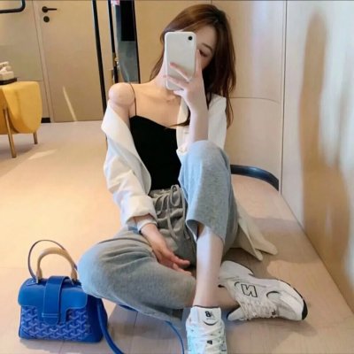 薇拉与伊娃