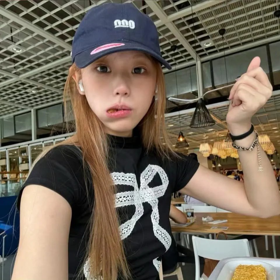 千万别睁眼
